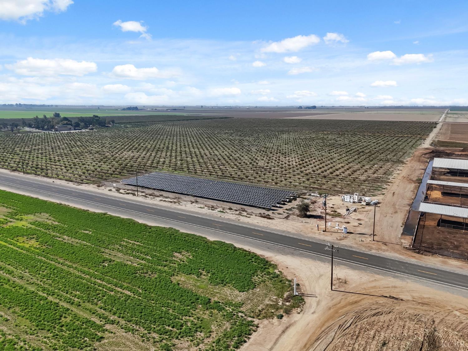 15502 10th Ave, Hanford, CA 93230