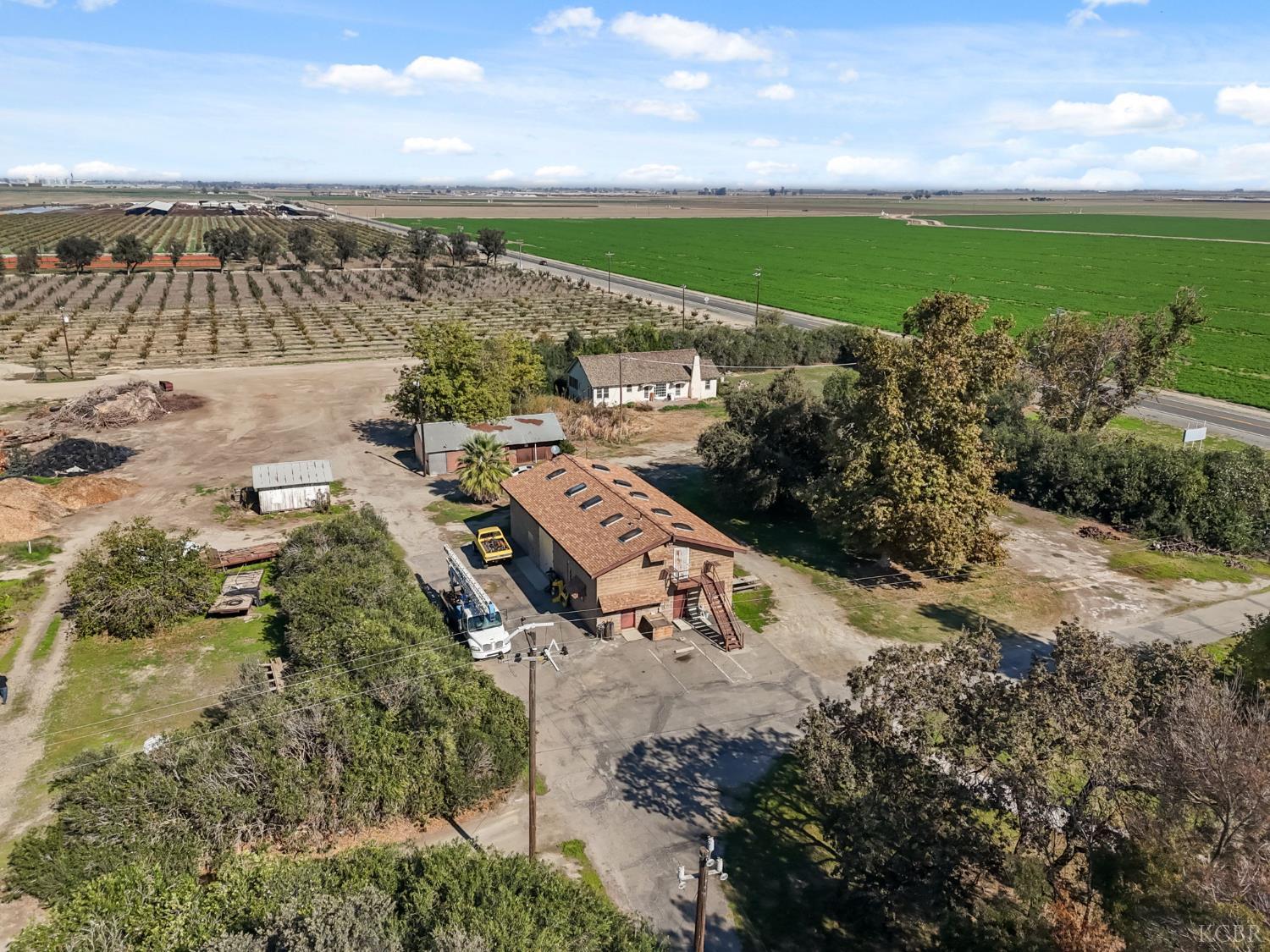 15502 10th Ave, Hanford, CA 93230