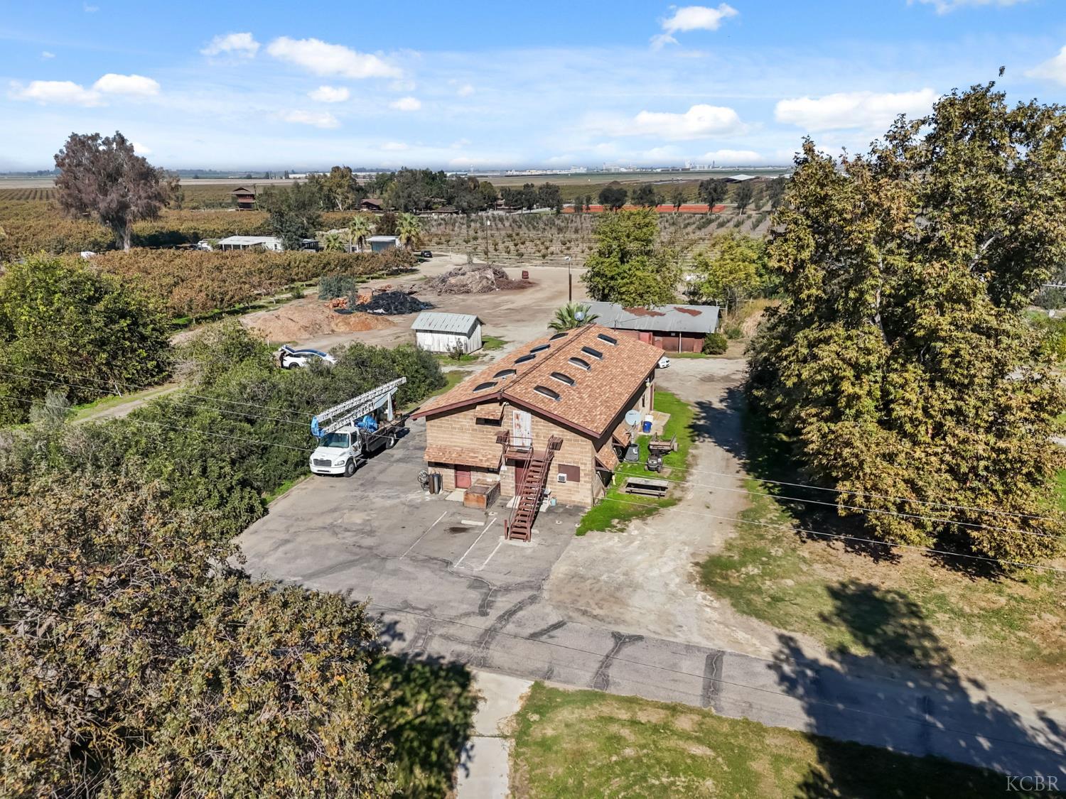 15502 10th Ave, Hanford, CA 93230