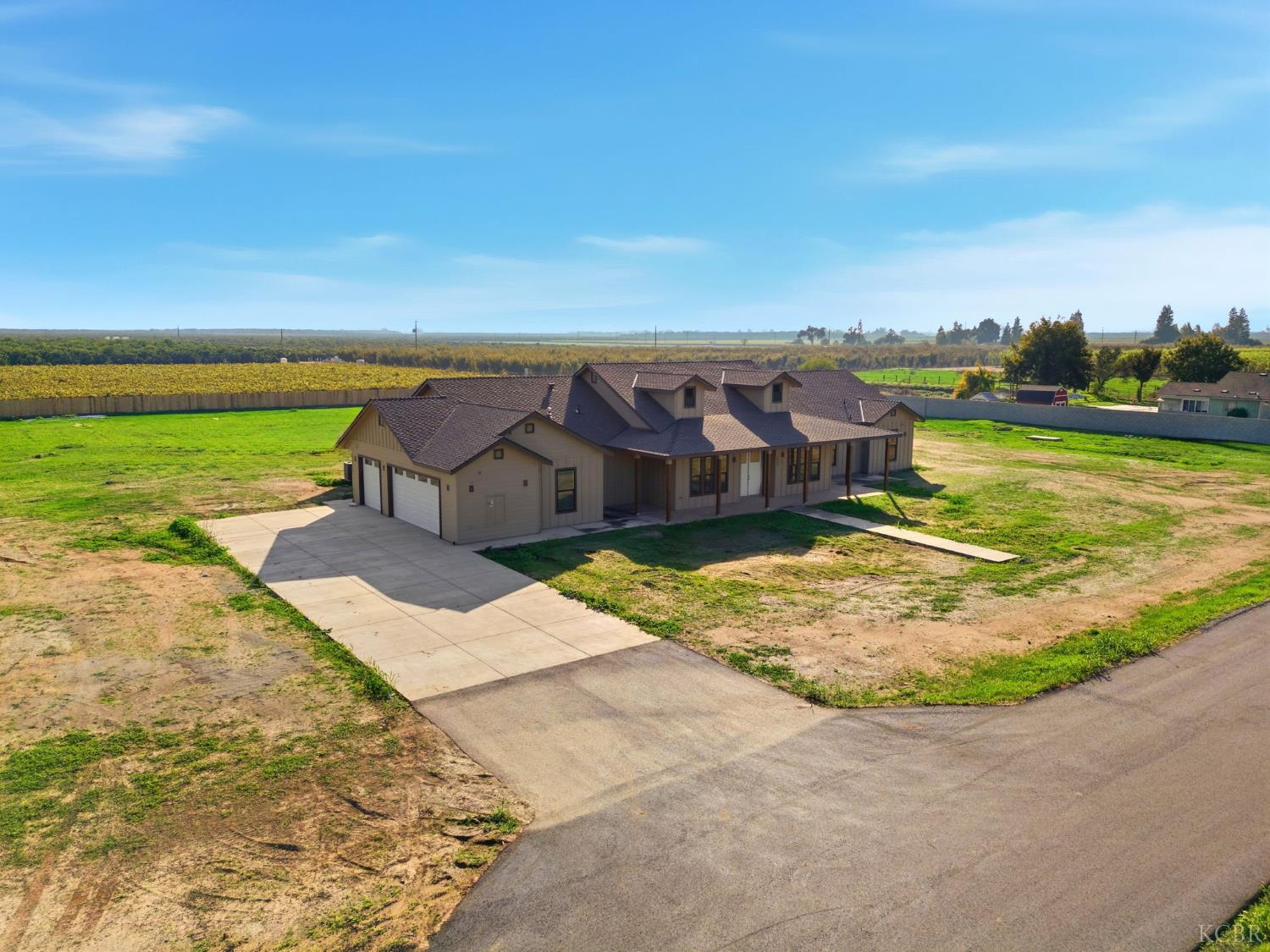 605 S Anderson B Rd, Exeter, CA 93221