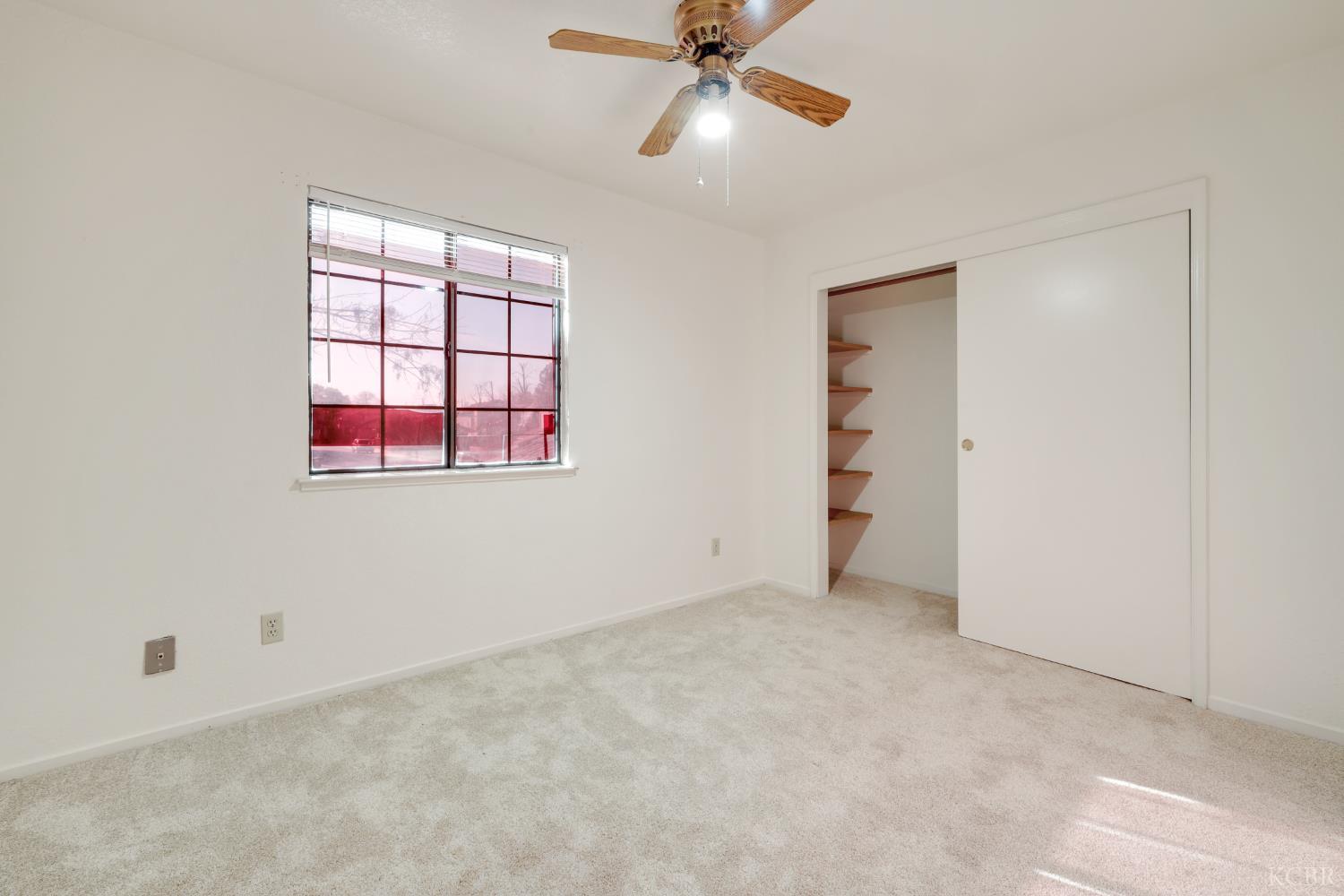 503 E Alluvial Ave, Fresno, CA 93720