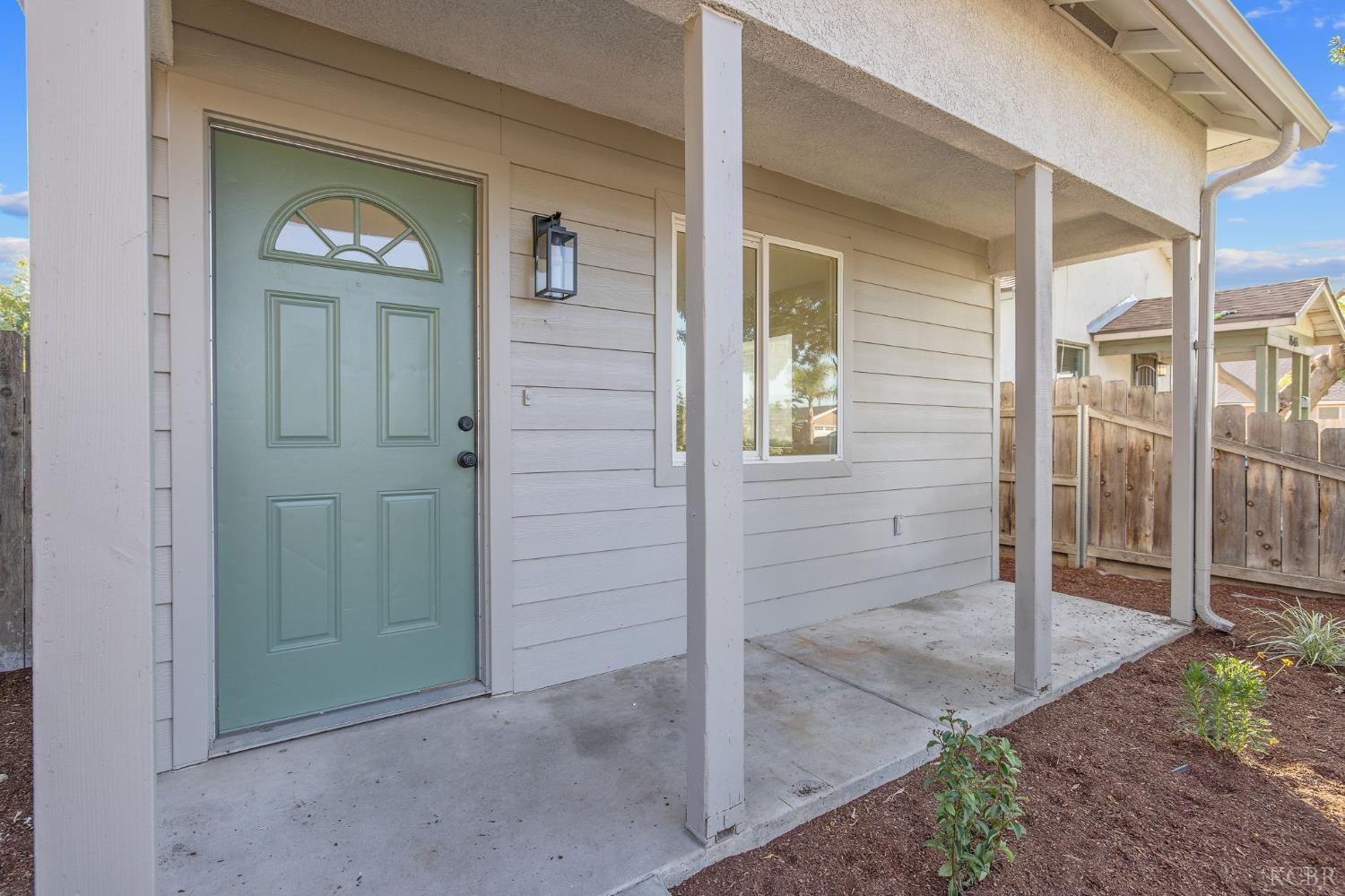 1633 Chase Ave, Corcoran, CA 93212