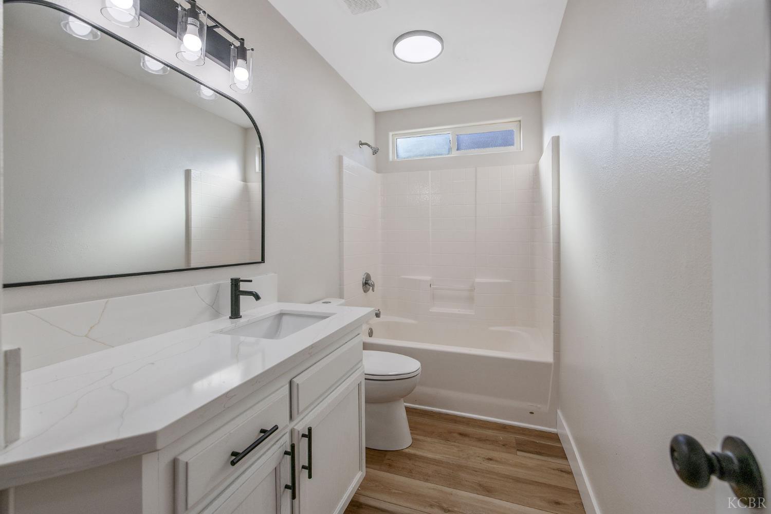 1633 Chase Ave, Corcoran, CA 93212