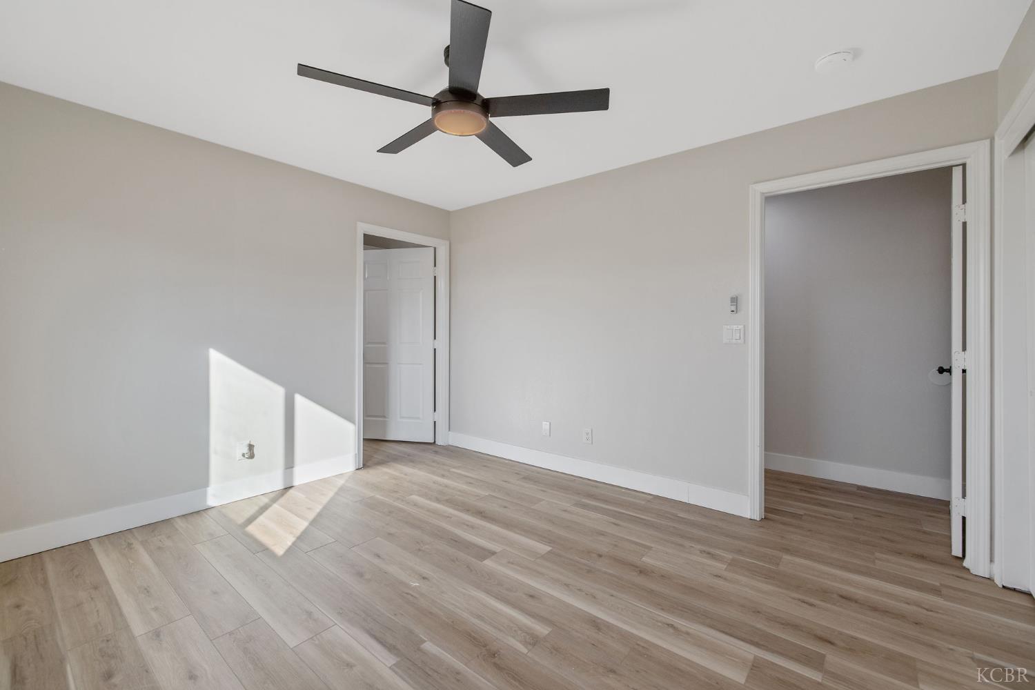 1633 Chase Ave, Corcoran, CA 93212