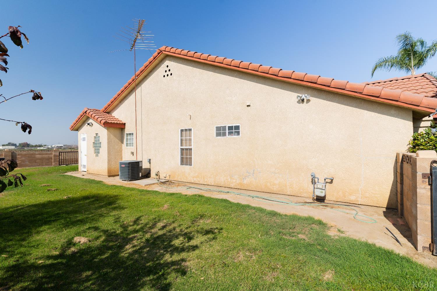 11249 Houston Ave, Hanford, CA 93230