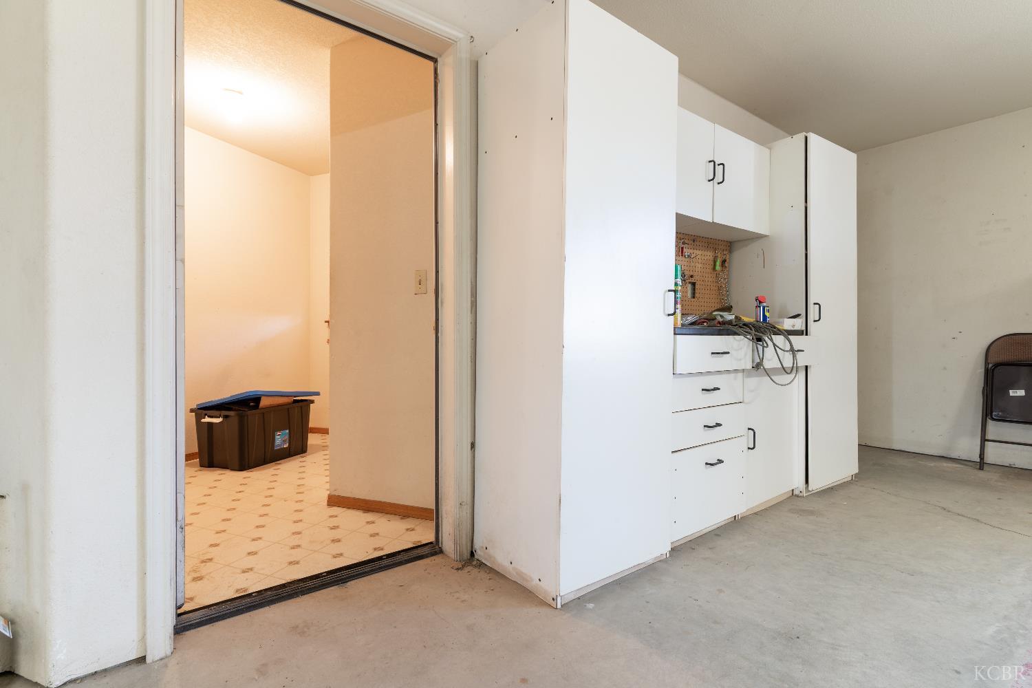 11249 Houston Ave, Hanford, CA 93230