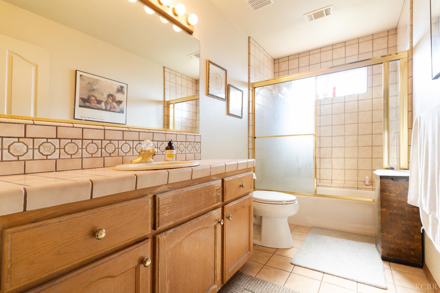 11249 Houston Ave, Hanford, CA 93230