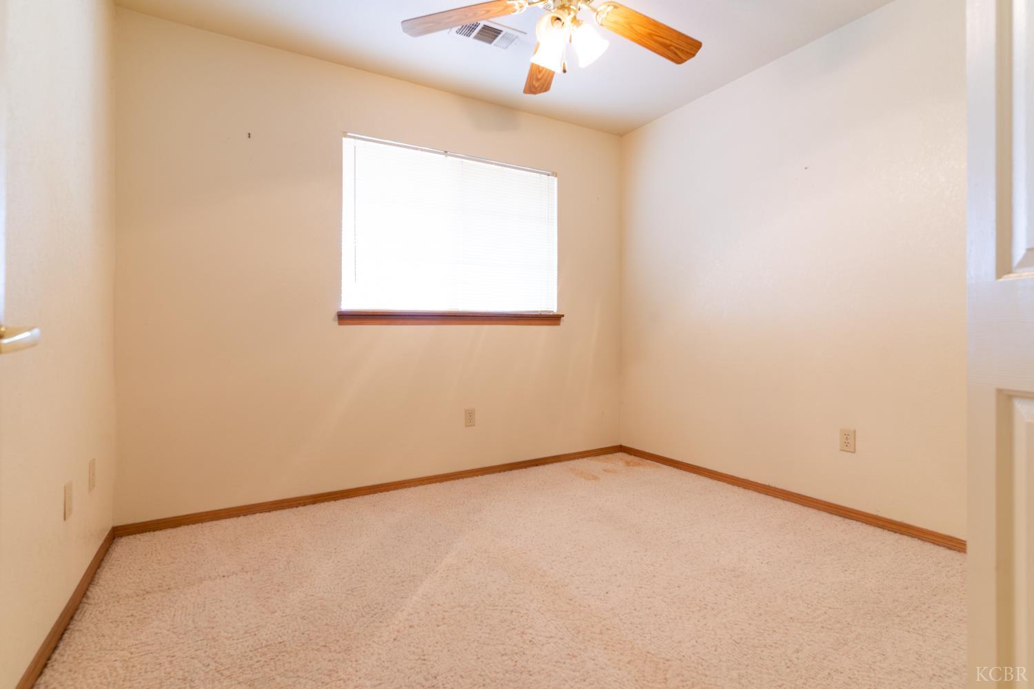 11249 Houston Ave, Hanford, CA 93230