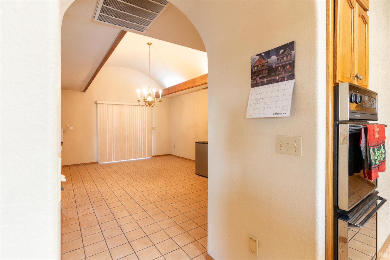 11249 Houston Ave, Hanford, CA 93230