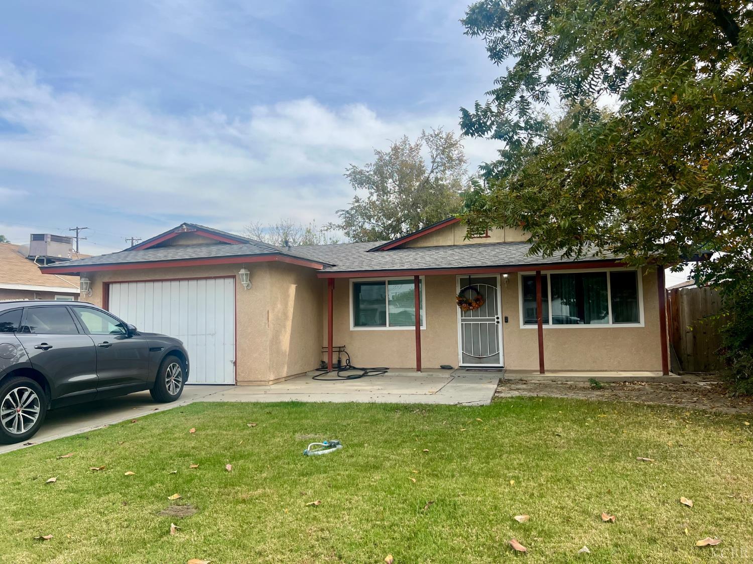 1239 Chittenden Ave, Corcoran, CA 93212