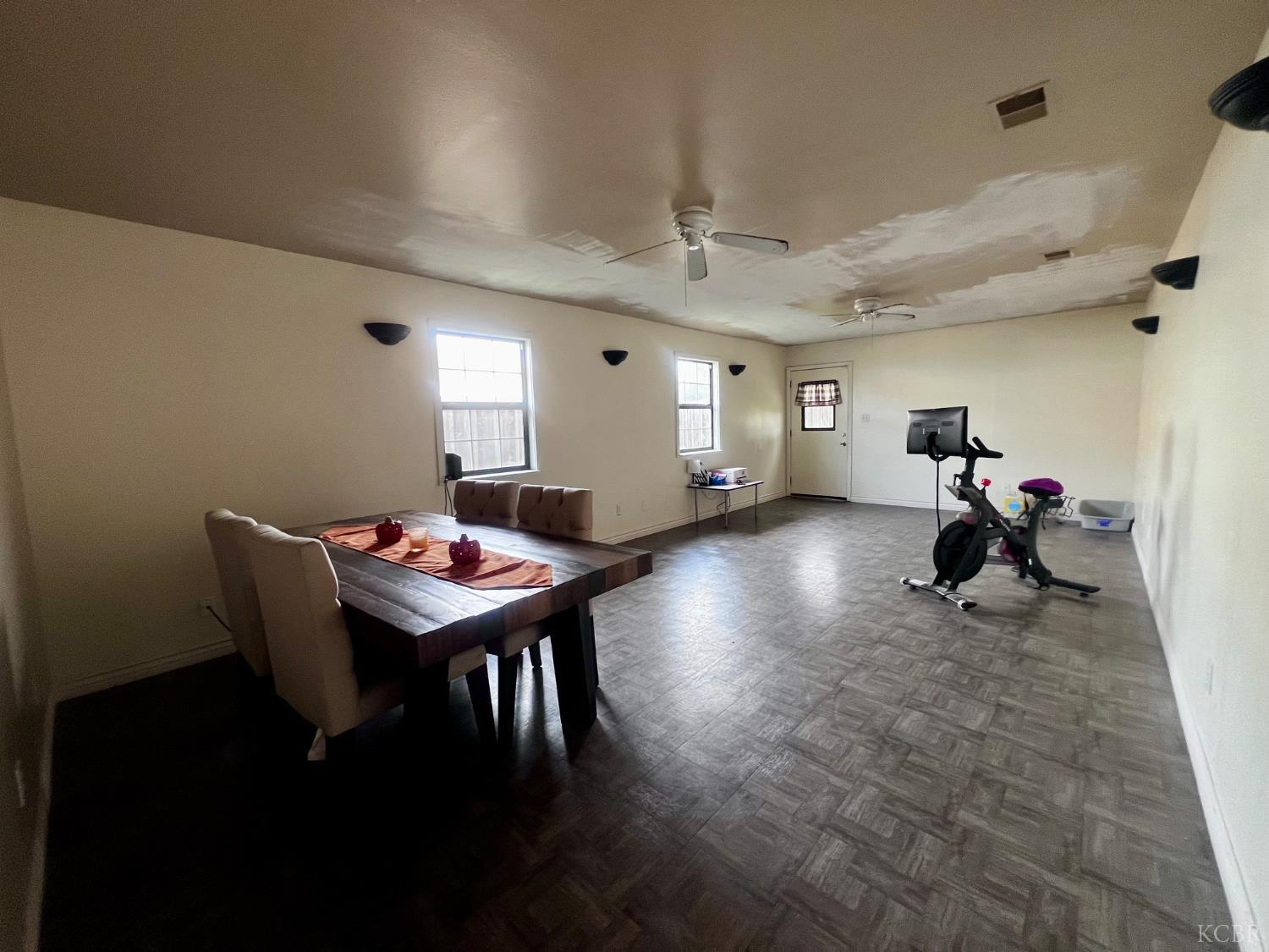 1239 Chittenden Ave, Corcoran, CA 93212