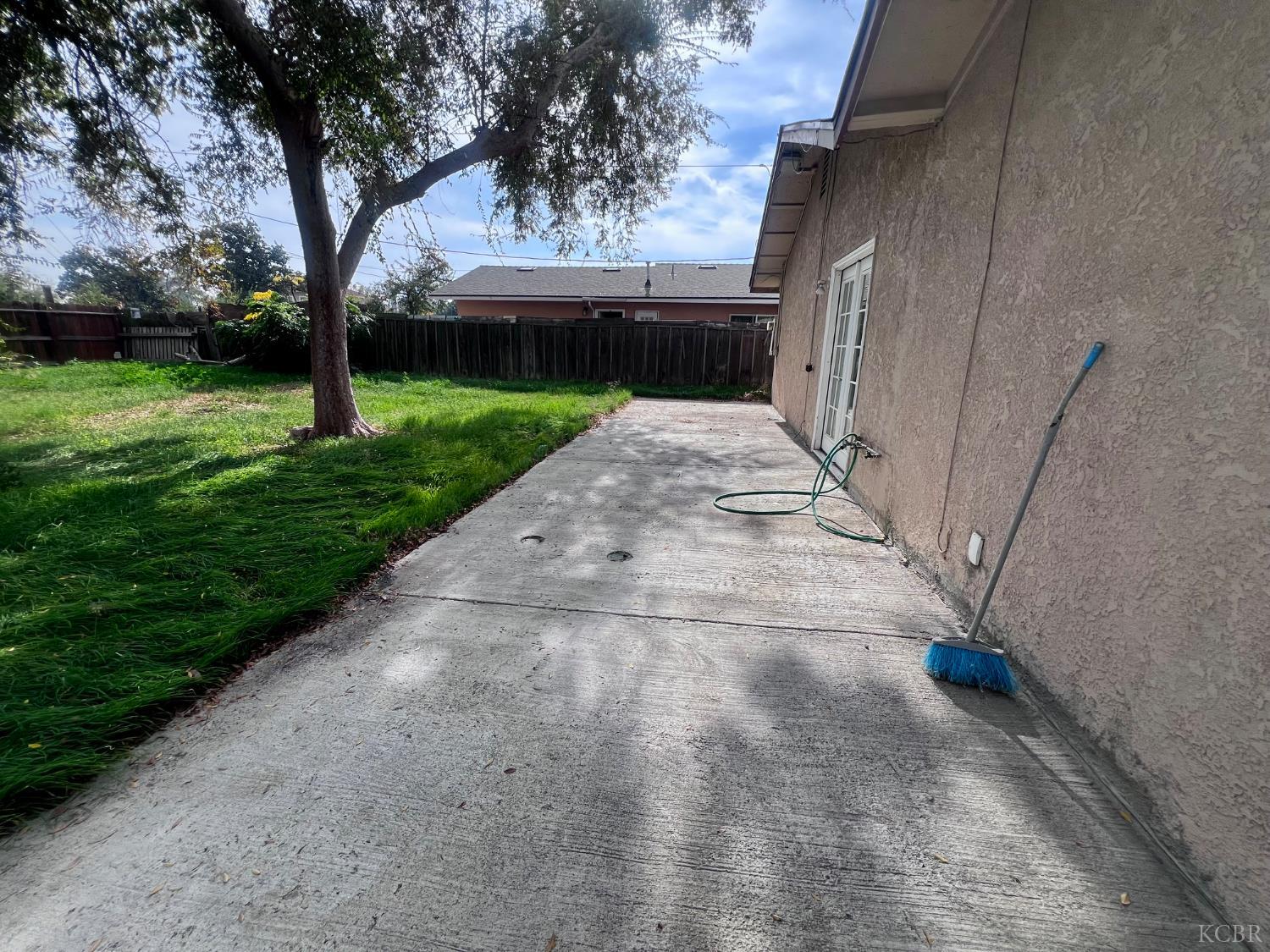 1239 Chittenden Ave, Corcoran, CA 93212