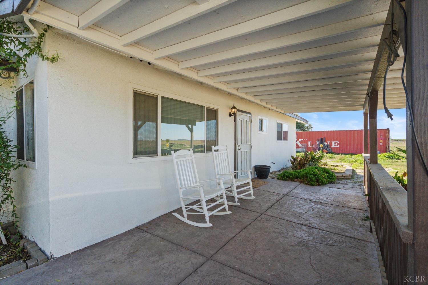 18213 SW Iowa Avenue, Lemoore, CA 93245