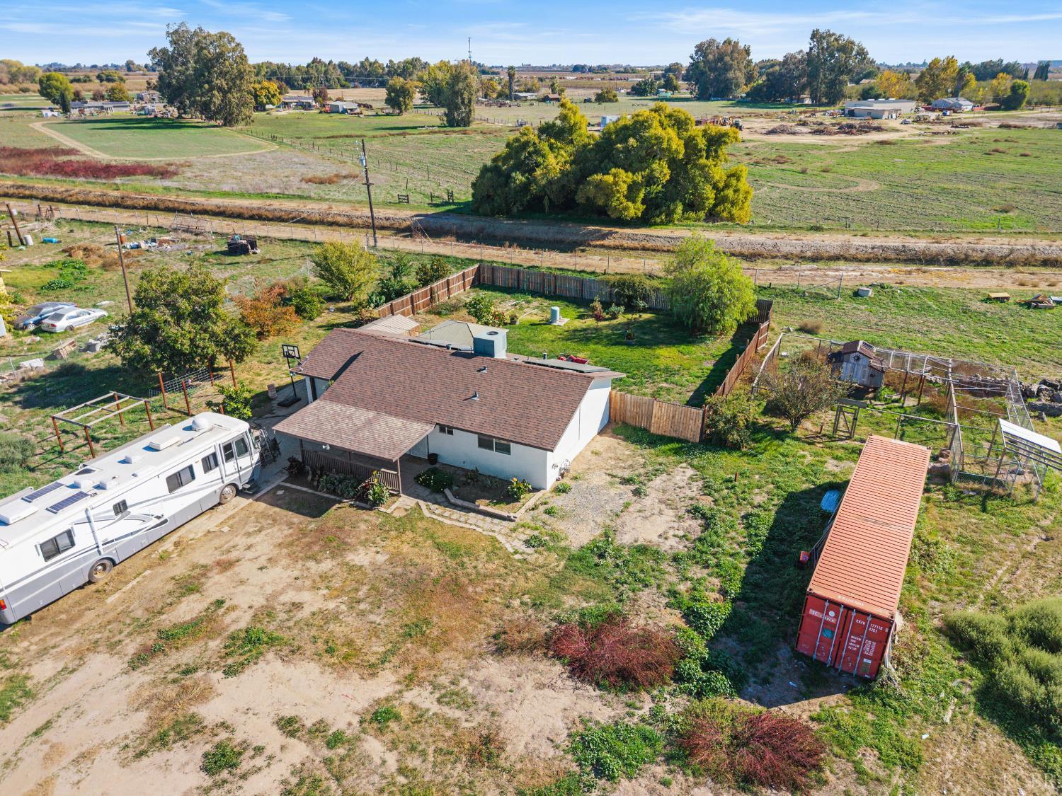 18213 SW Iowa Avenue, Lemoore, CA 93245