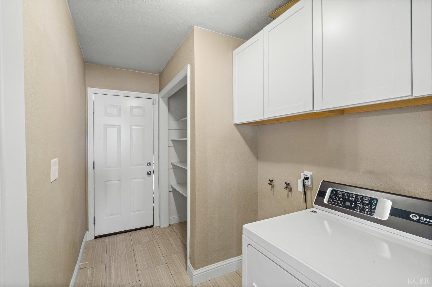 18213 SW Iowa Avenue, Lemoore, CA 93245