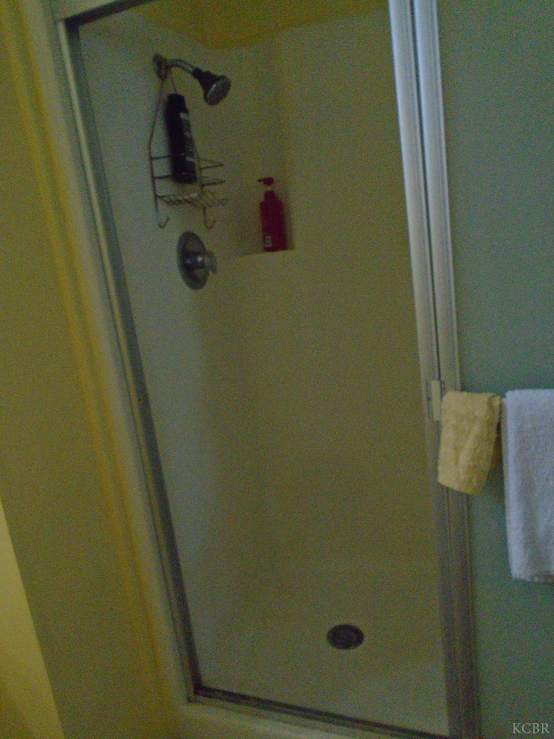 852 #2 E Grangeville Spc 2 Blvd, Hanford, CA 93230