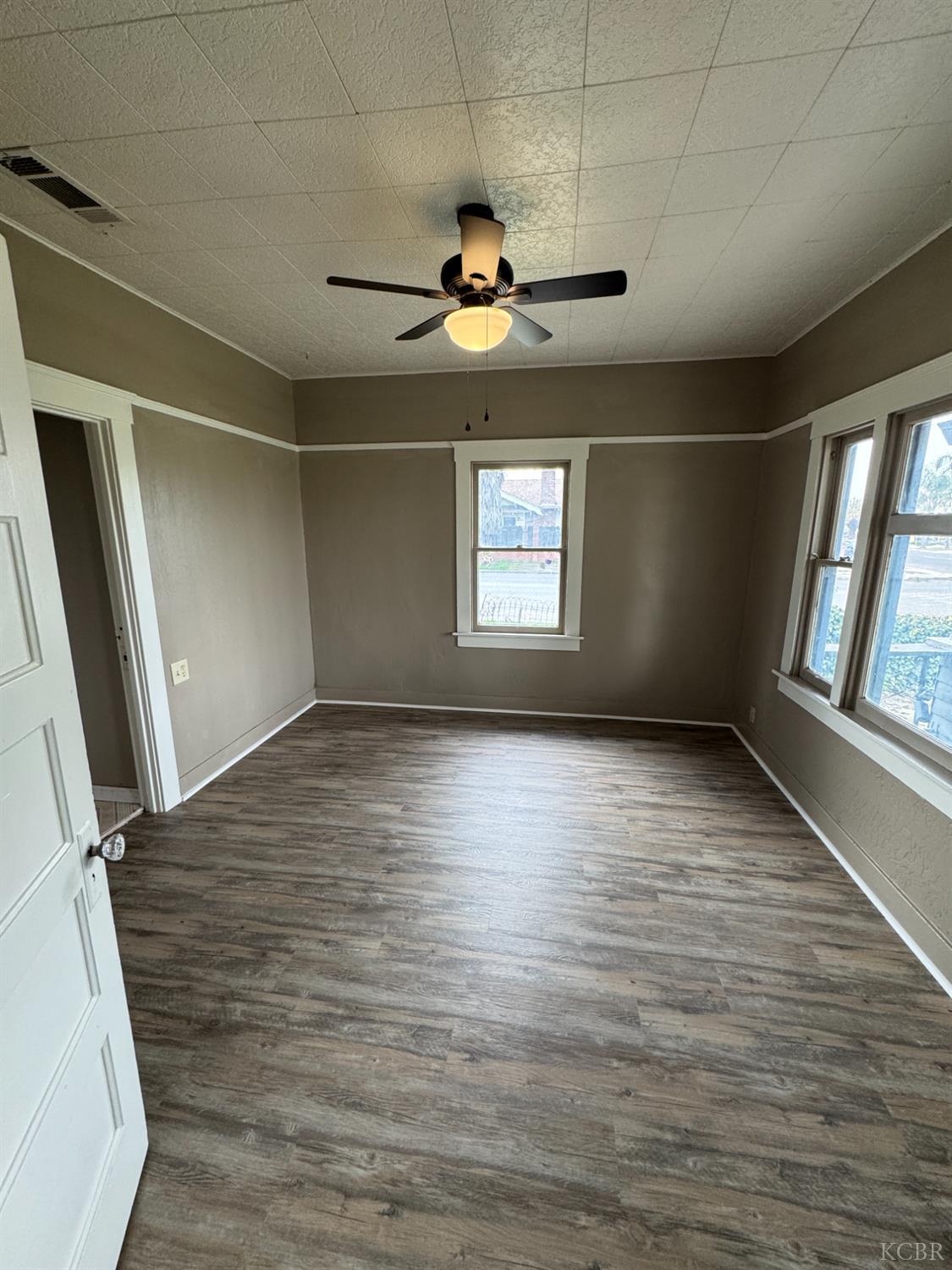 1121 Jepsen Ave, Corcoran, CA 93212