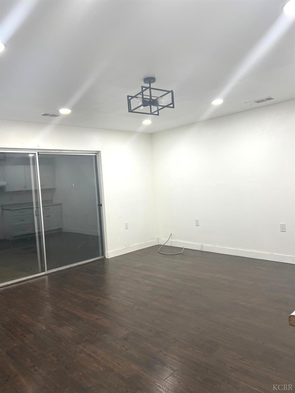 1021 Claire Ave, Corcoran, CA 93212