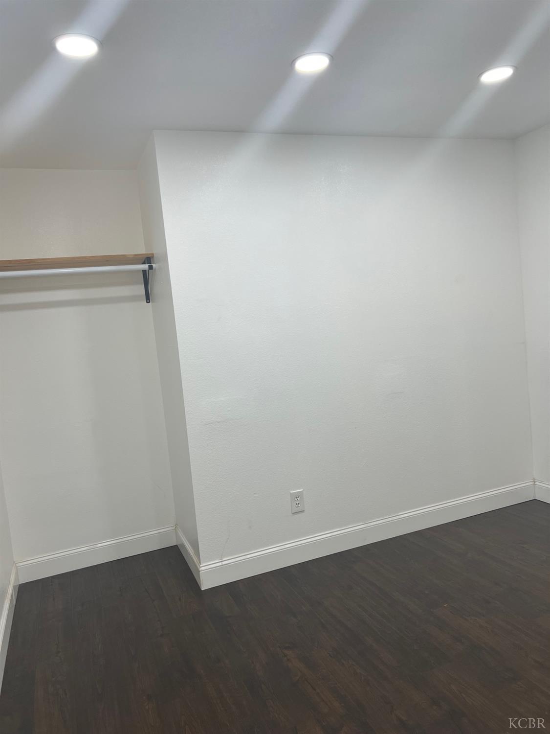 1021 Claire Ave, Corcoran, CA 93212