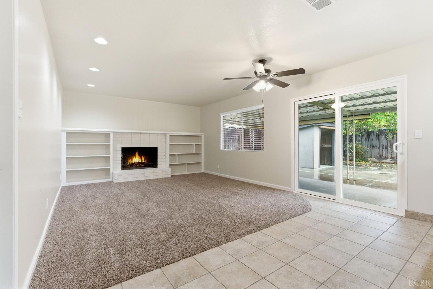 244 E Earl Way, Hanford, CA 93230