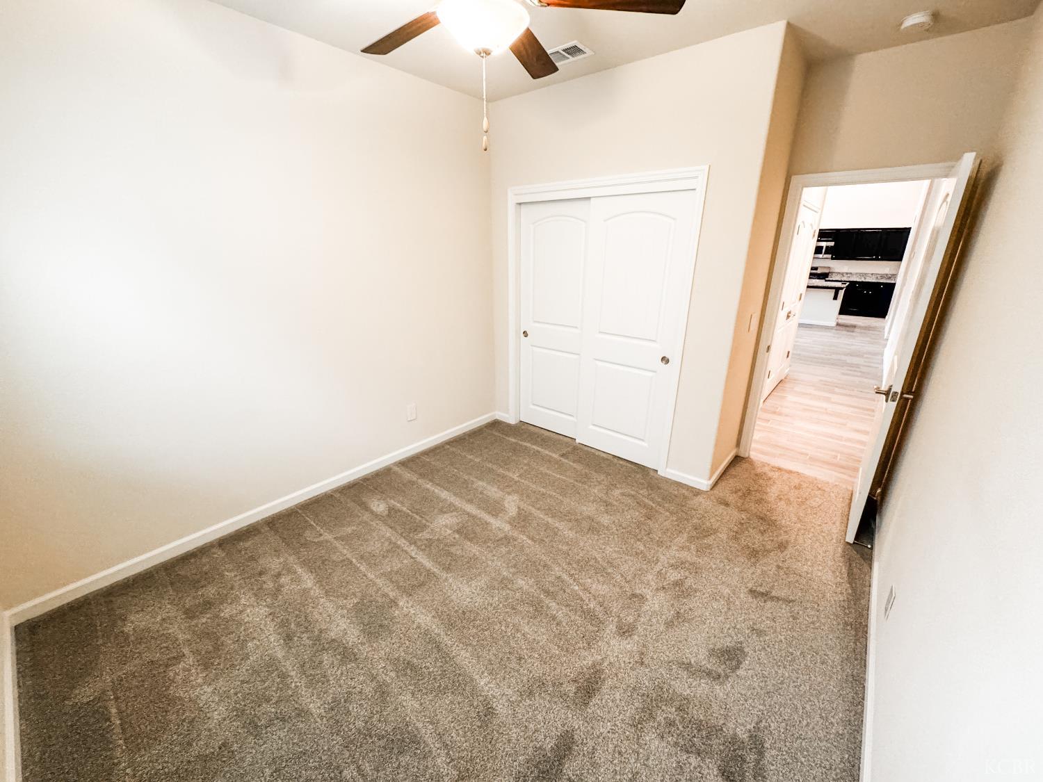 2025 Madeline Dr, Hanford, CA 93230