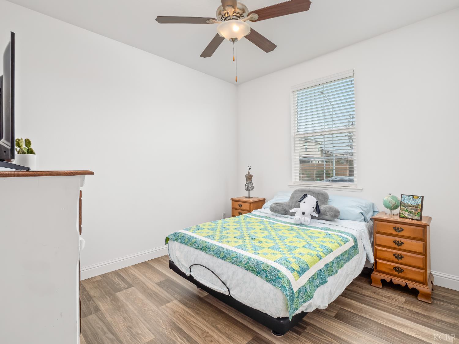 425 Karen Ave, Kerman, CA 93630