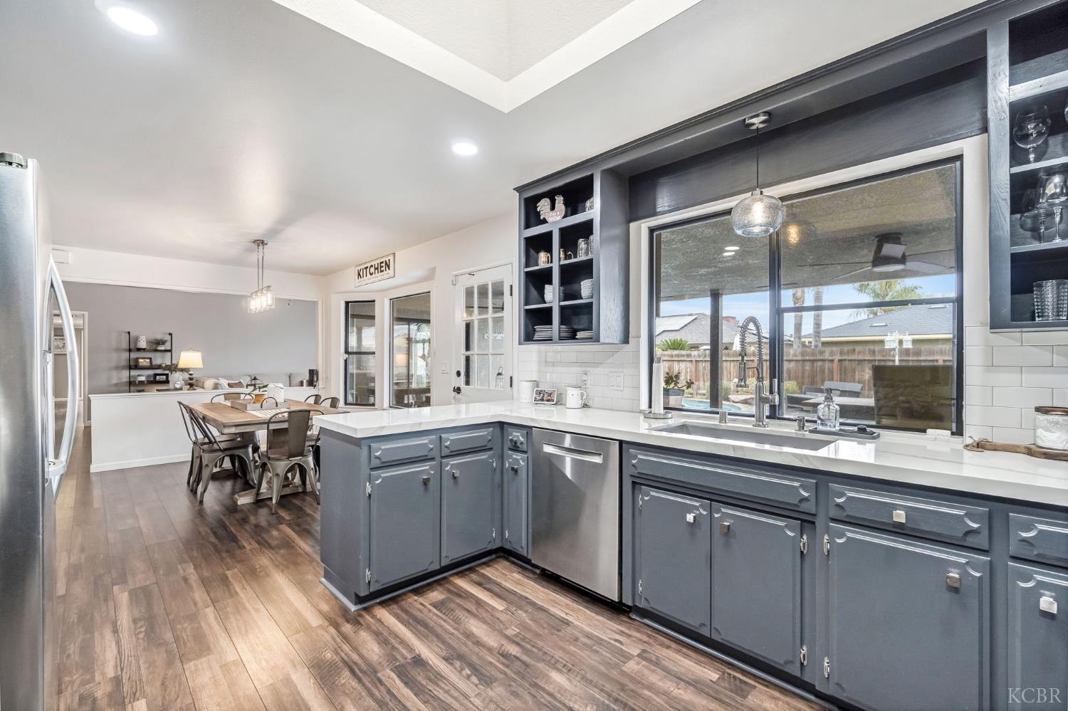 2957 Aspen St, Hanford, CA 93230