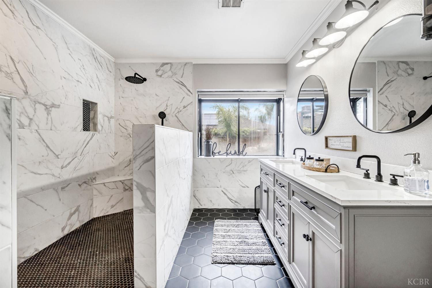 2957 Aspen St, Hanford, CA 93230