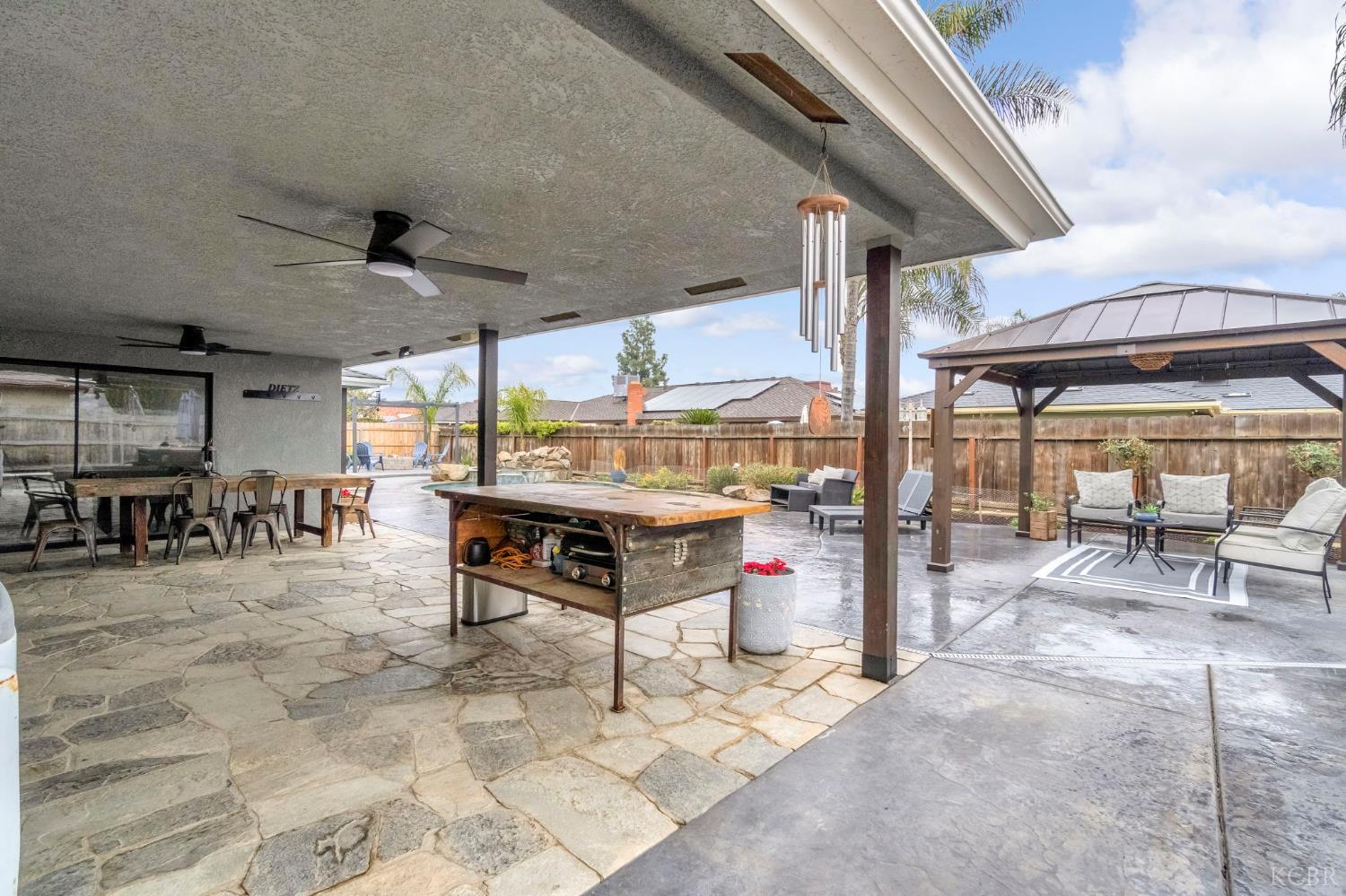 2957 Aspen St, Hanford, CA 93230