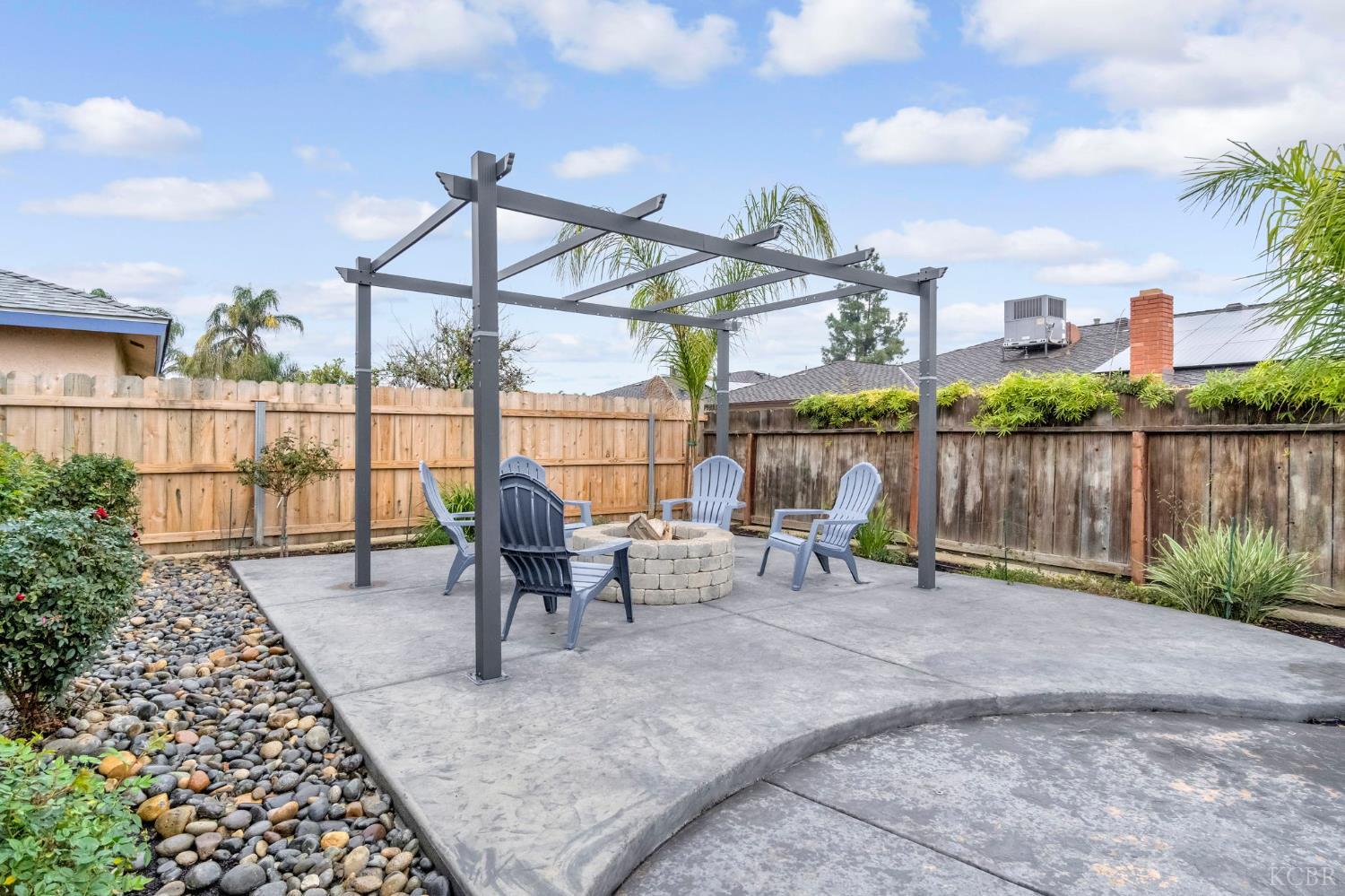 2957 Aspen St, Hanford, CA 93230