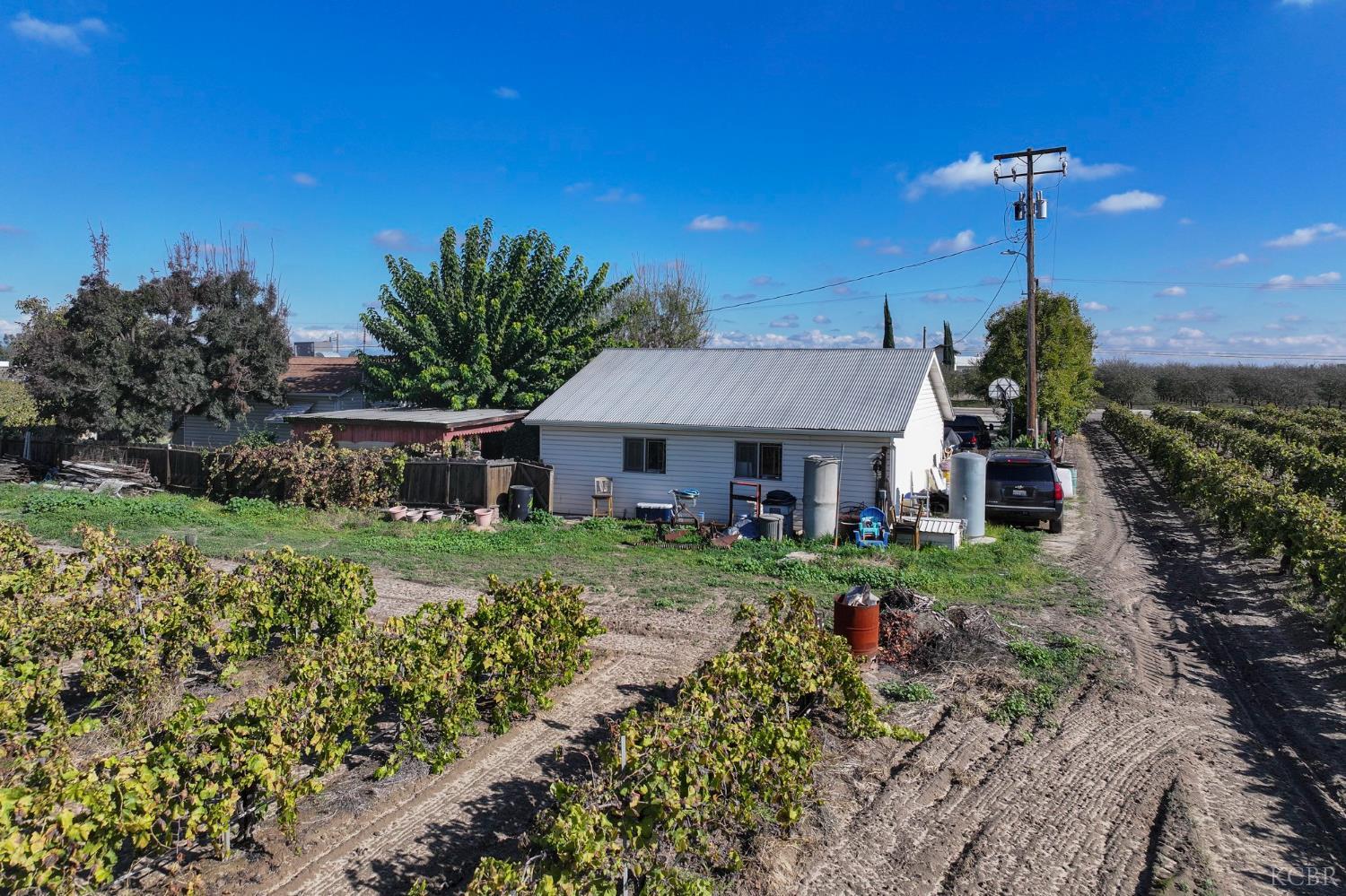 12615 S Mitchell Ave, Selma, CA 93662