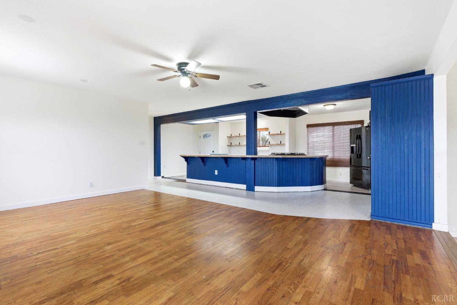 10139 David St, Hanford, CA 93230