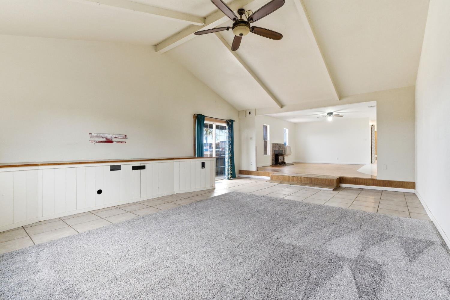 10139 David St, Hanford, CA 93230