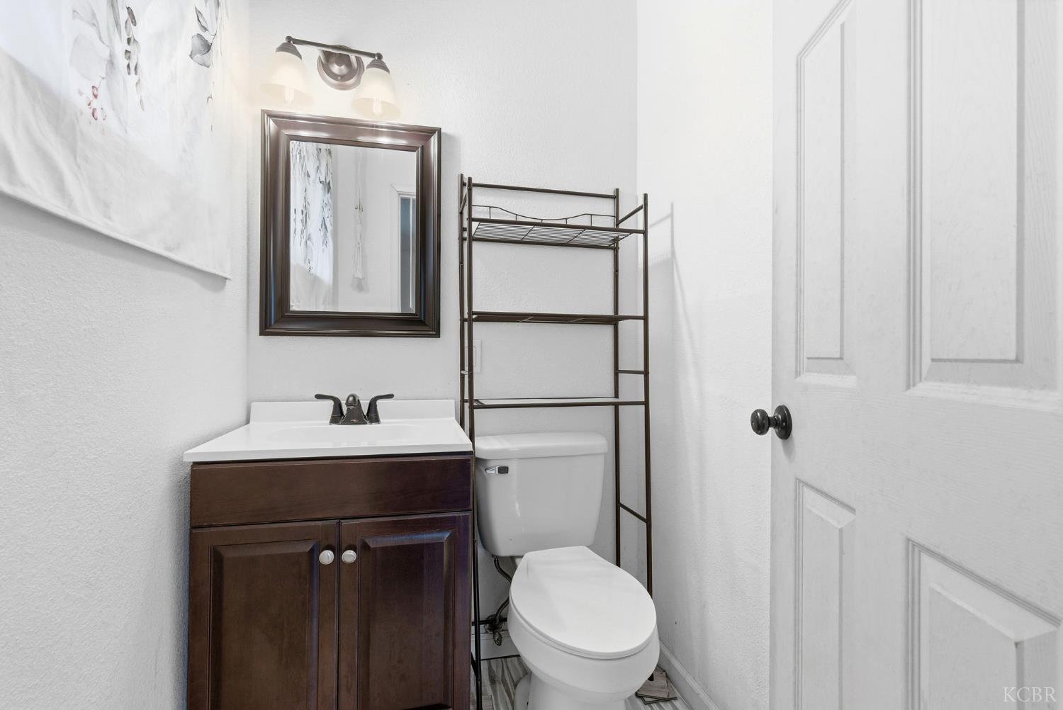 10139 David St, Hanford, CA 93230