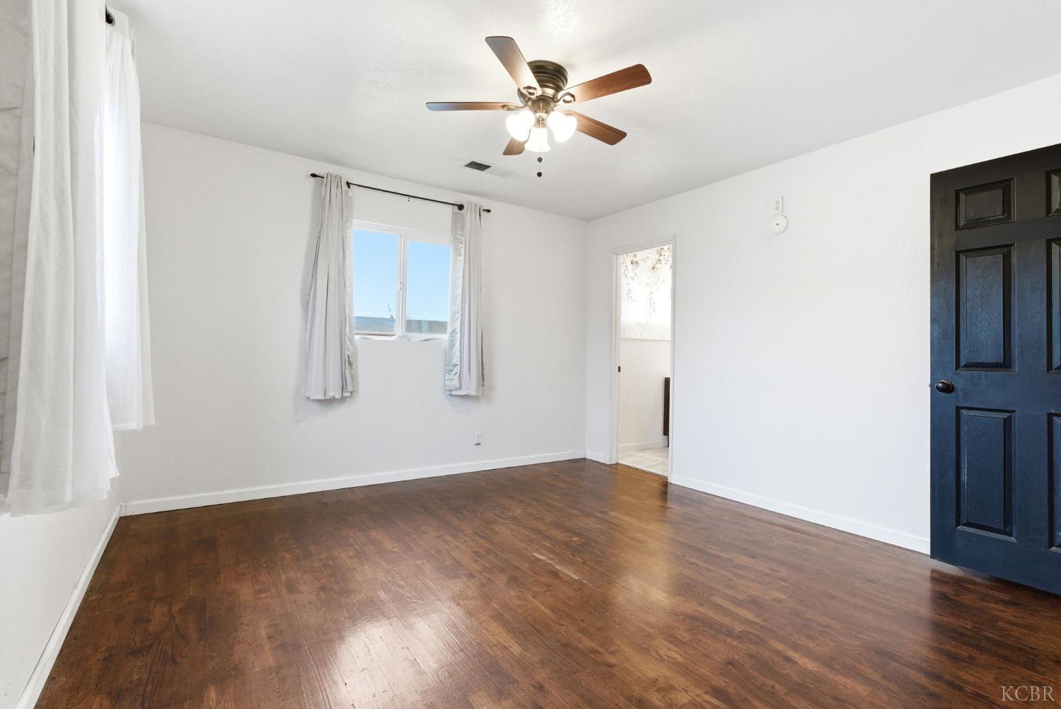 10139 David St, Hanford, CA 93230