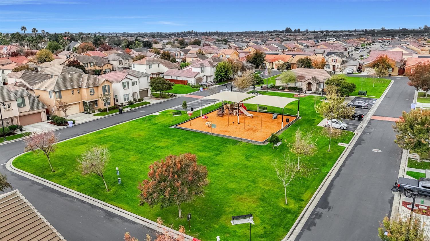 2470 Chardonnay Pl, Hanford, CA 93230