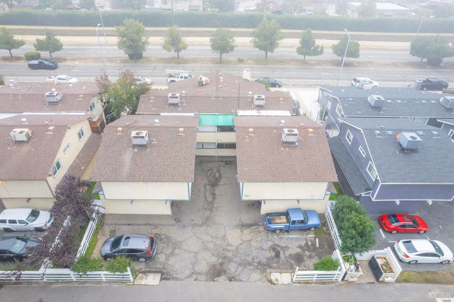 541 W Ashlan Ave, Clovis, CA 93612