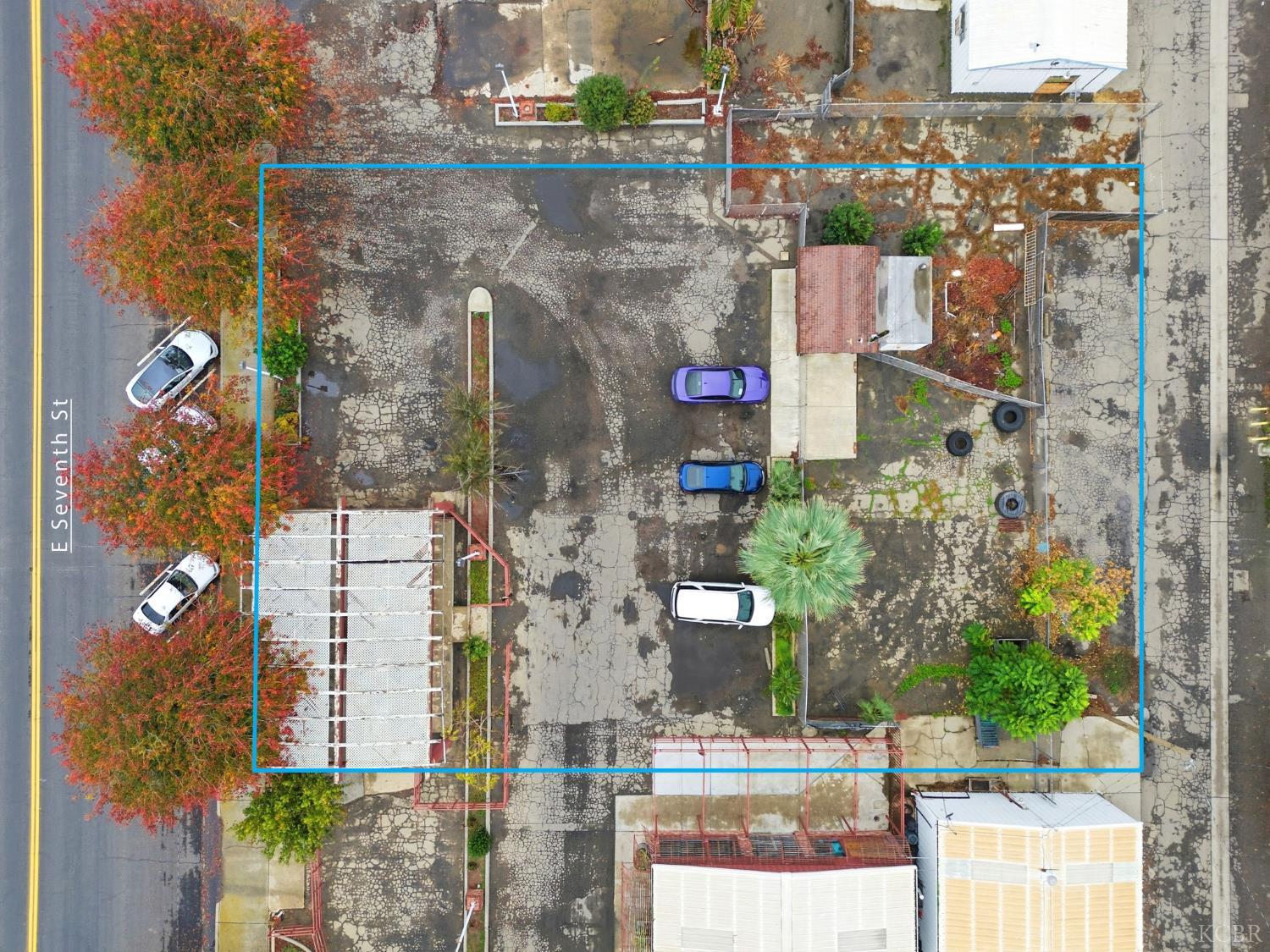 221 E 7th St, Hanford, CA 93230