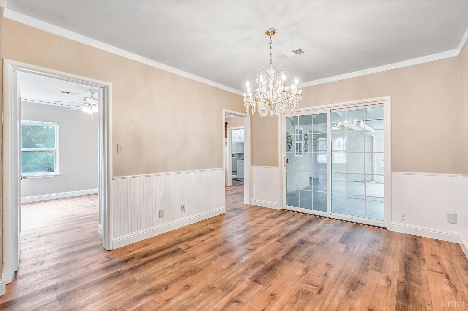 1802 McKinley Ave, Hanford, CA 93230