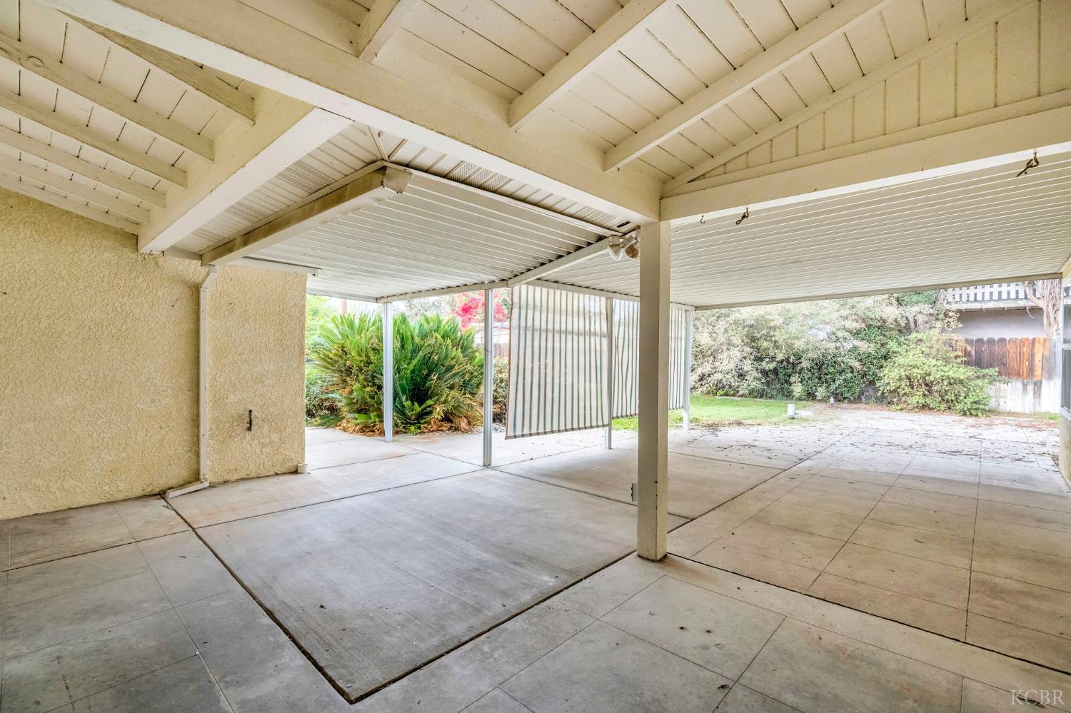 1802 McKinley Ave, Hanford, CA 93230