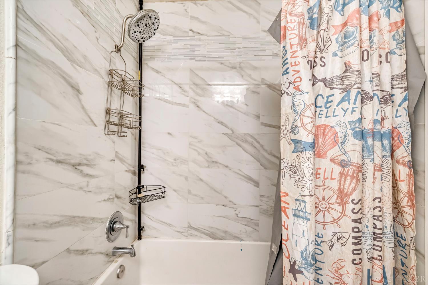 1359 Acacia Ct, Lemoore, CA 93245