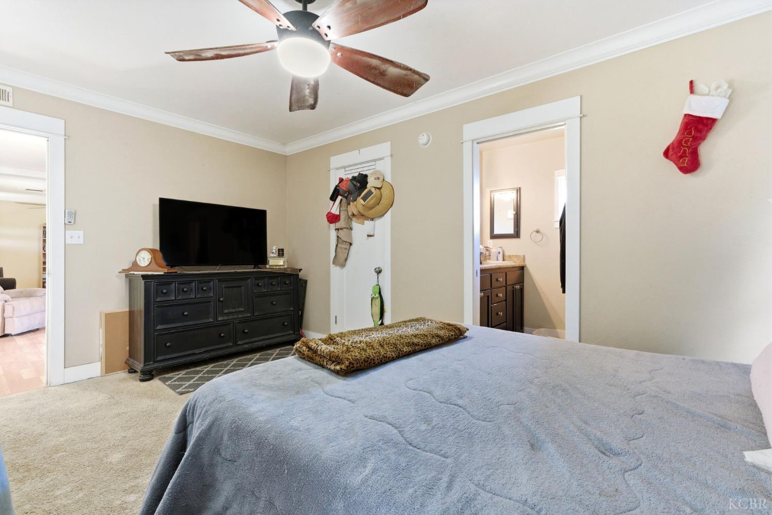 37801 Road 200, Woodlake, CA 93286