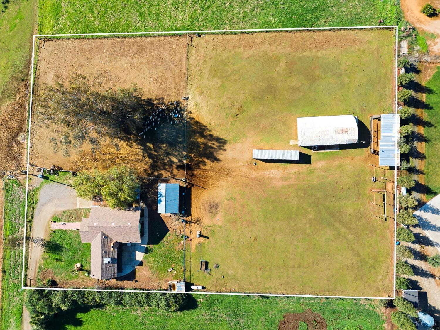 37801 Road 200, Woodlake, CA 93286