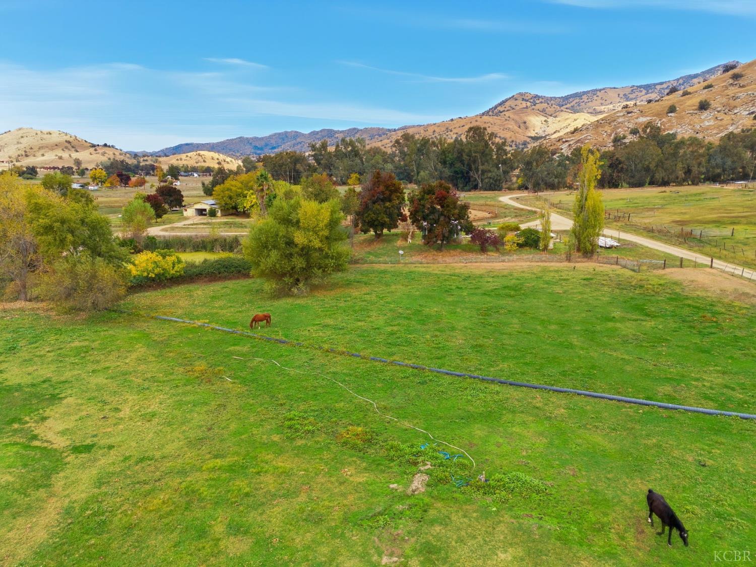 32272 Avenue 176 B&C, Springville, CA 93265