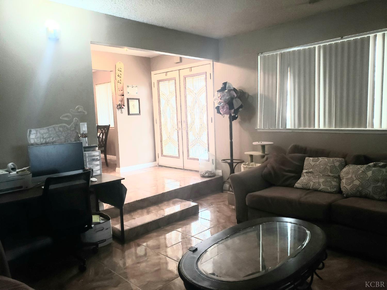 150 W Deodar Ln, Lemoore, CA 93245