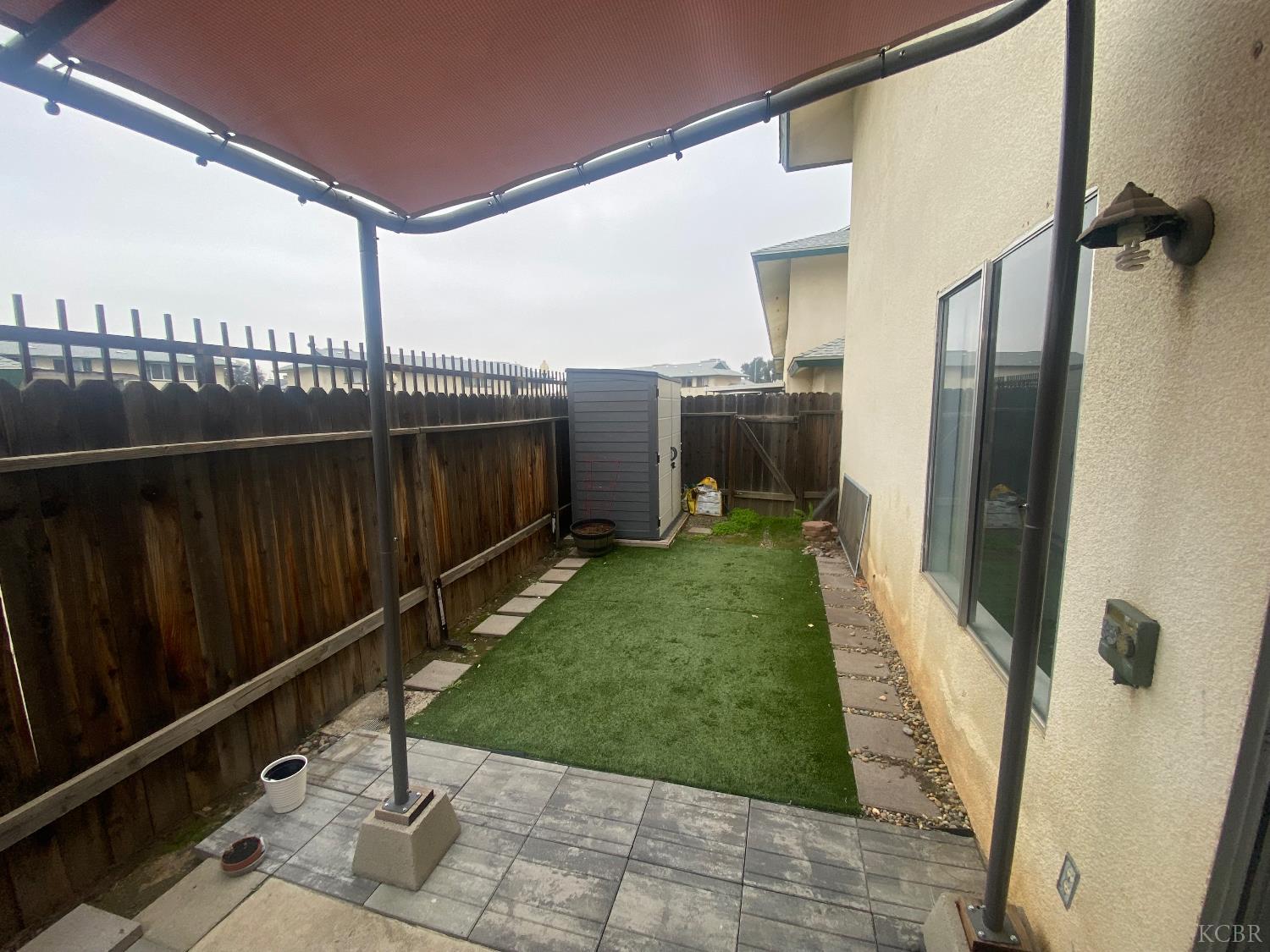 4908 N Winery Cir, Fresno, CA 93726