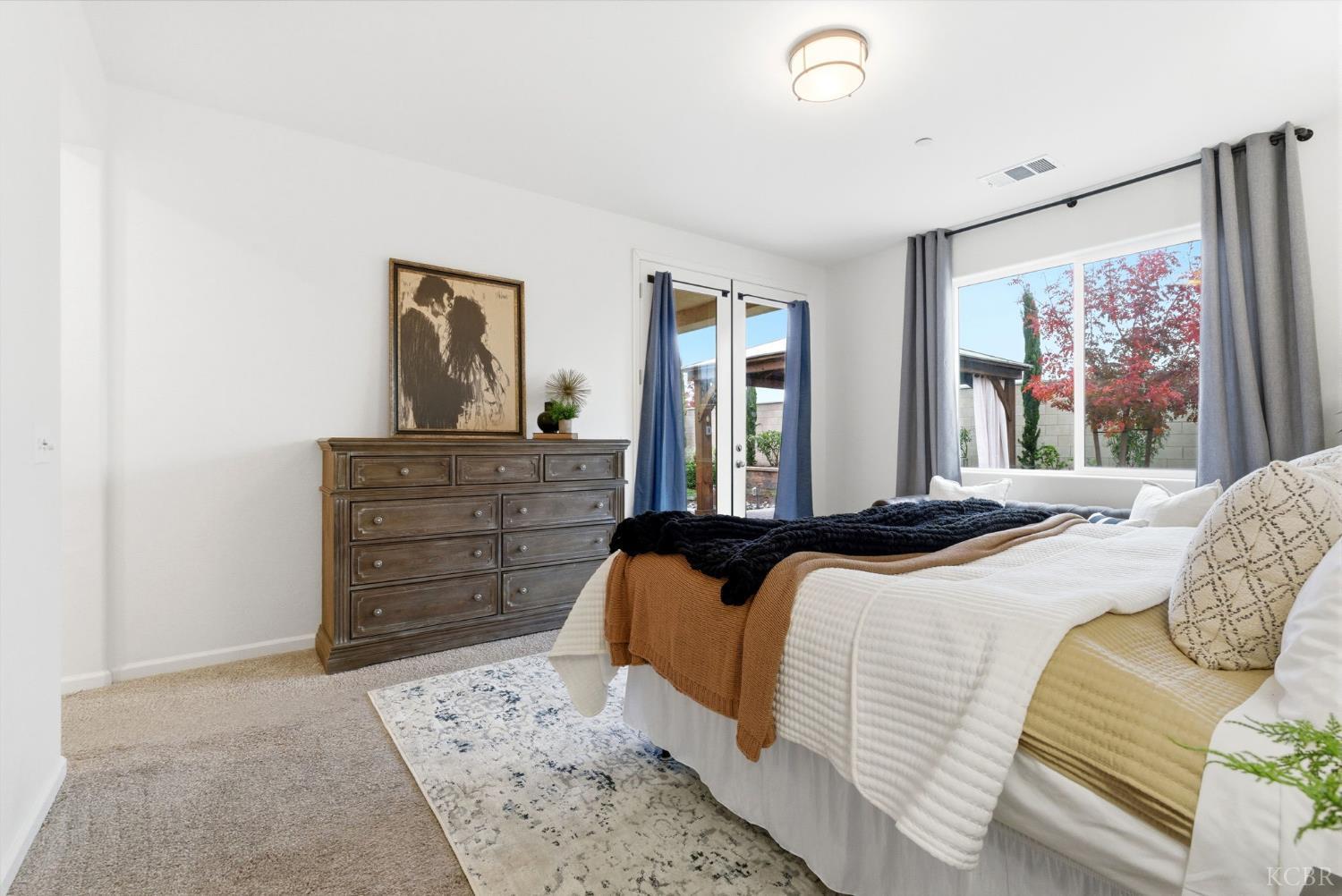 4613 W Payson Ct, Visalia, CA 93291