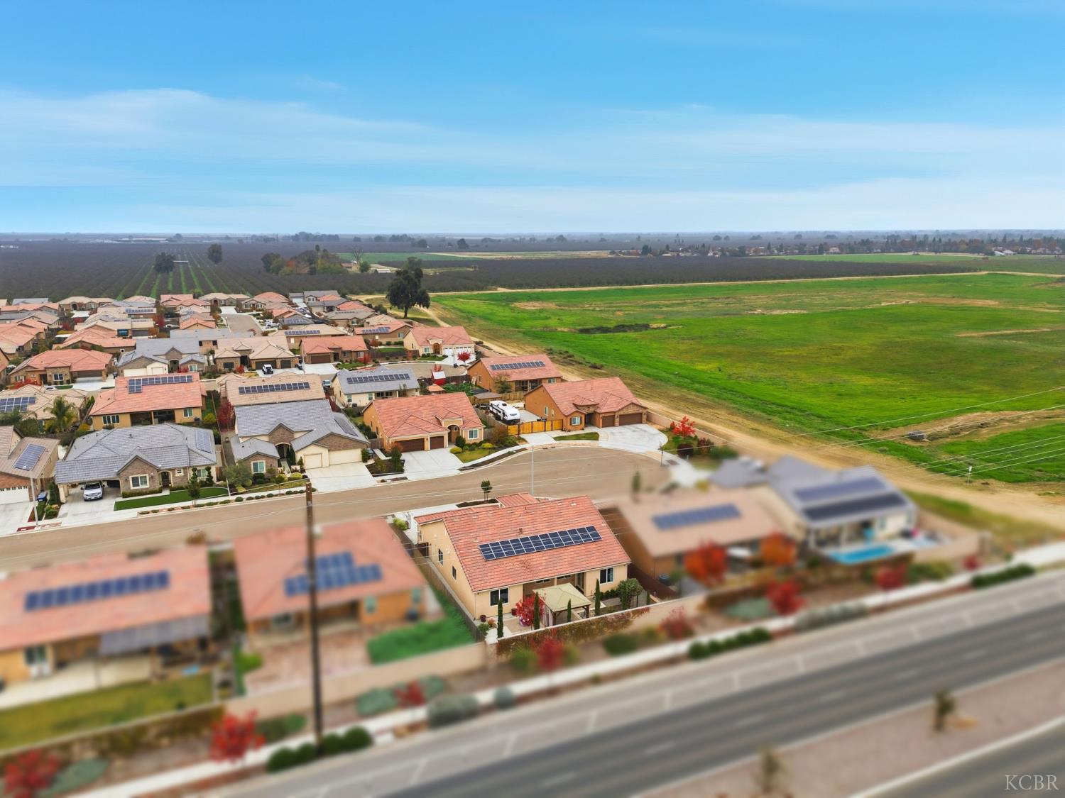 4613 W Payson Ct, Visalia, CA 93291