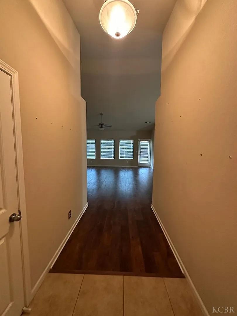 3107 W Oriole Ave, Visalia, CA 93291