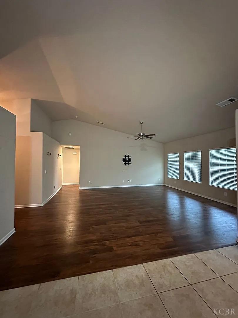 3107 W Oriole Ave, Visalia, CA 93291